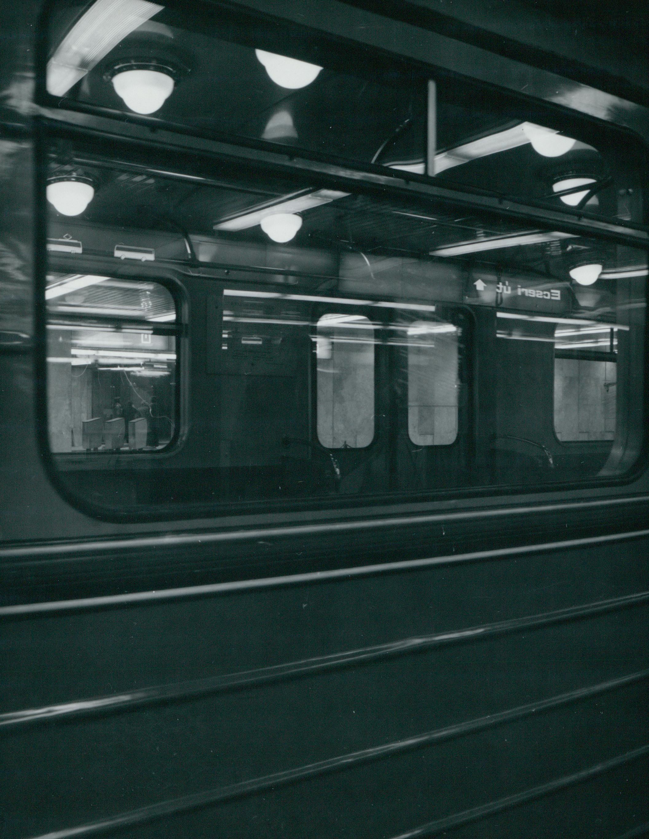 Metrókocsi próbaútja a 3-as metró Ecseri úti megállójában 