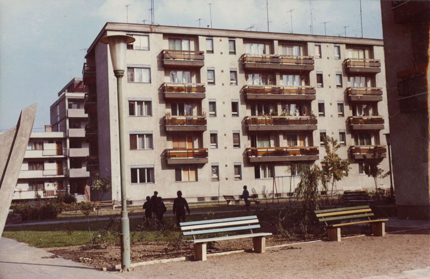 Szeged, Partiscum (később Budapesti) körúti lakótelep, 5 szintes épületek