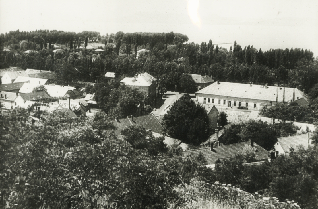 Balatonboglár, Kilátás a régi temetőből
