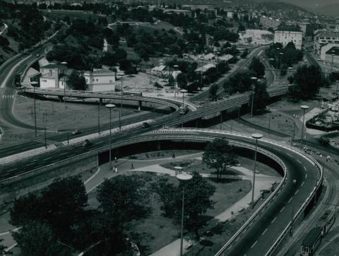 Az Erzsébet híd budai hídfőjénél lévő közlekedési csomópont