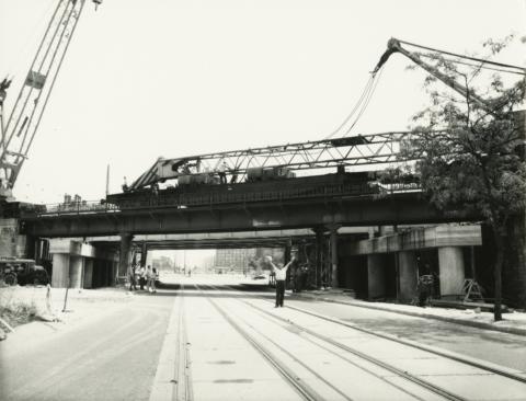 Ecseri úti vasúti híd, a régi tag kiemelése