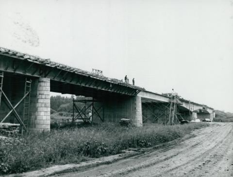 A 44-es főút épülő kunszentmártoni hídja